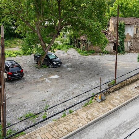 Ариа Hotell Veliko Tărnovo Exteriör bild