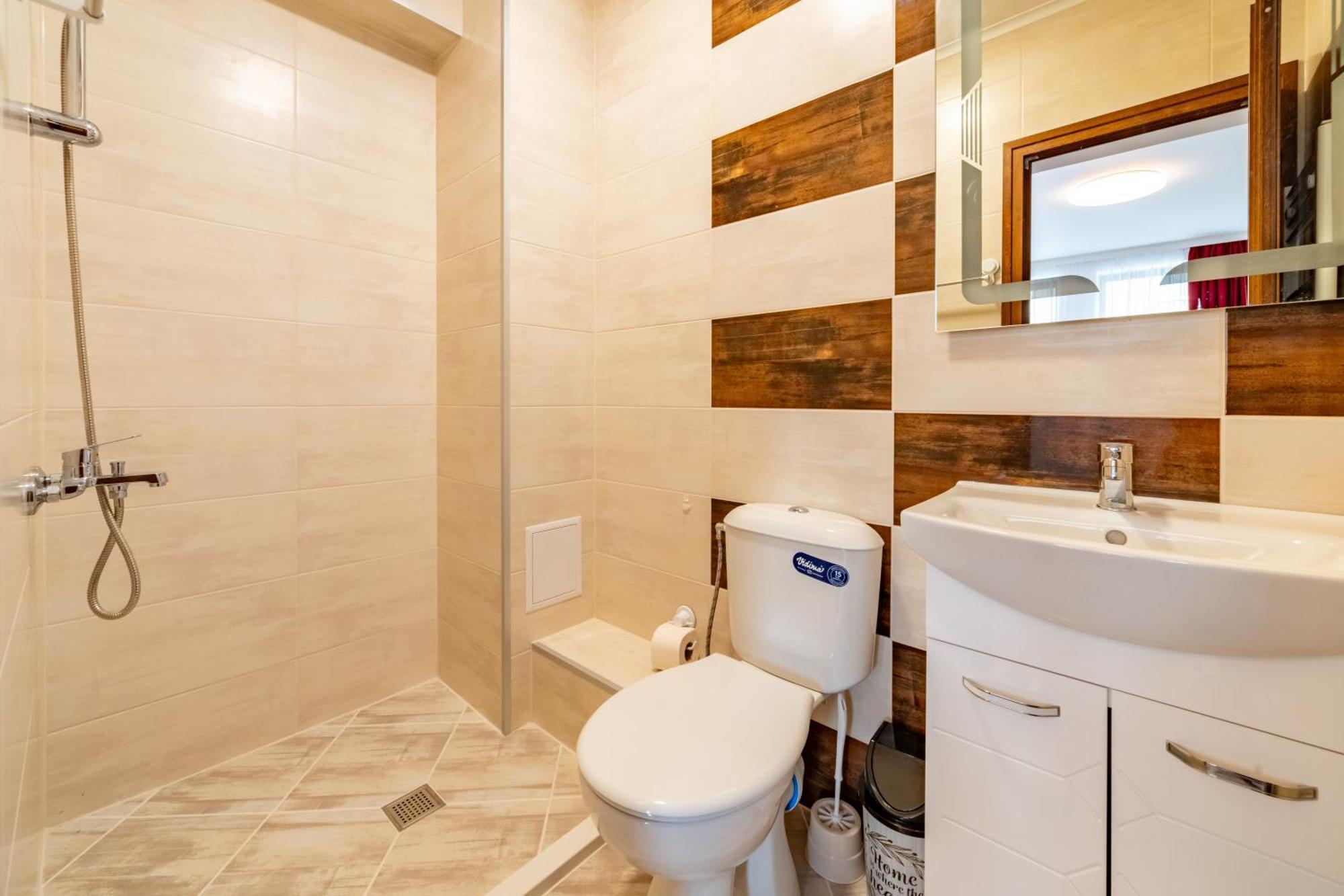 Ариа Hotell Veliko Tărnovo Exteriör bild